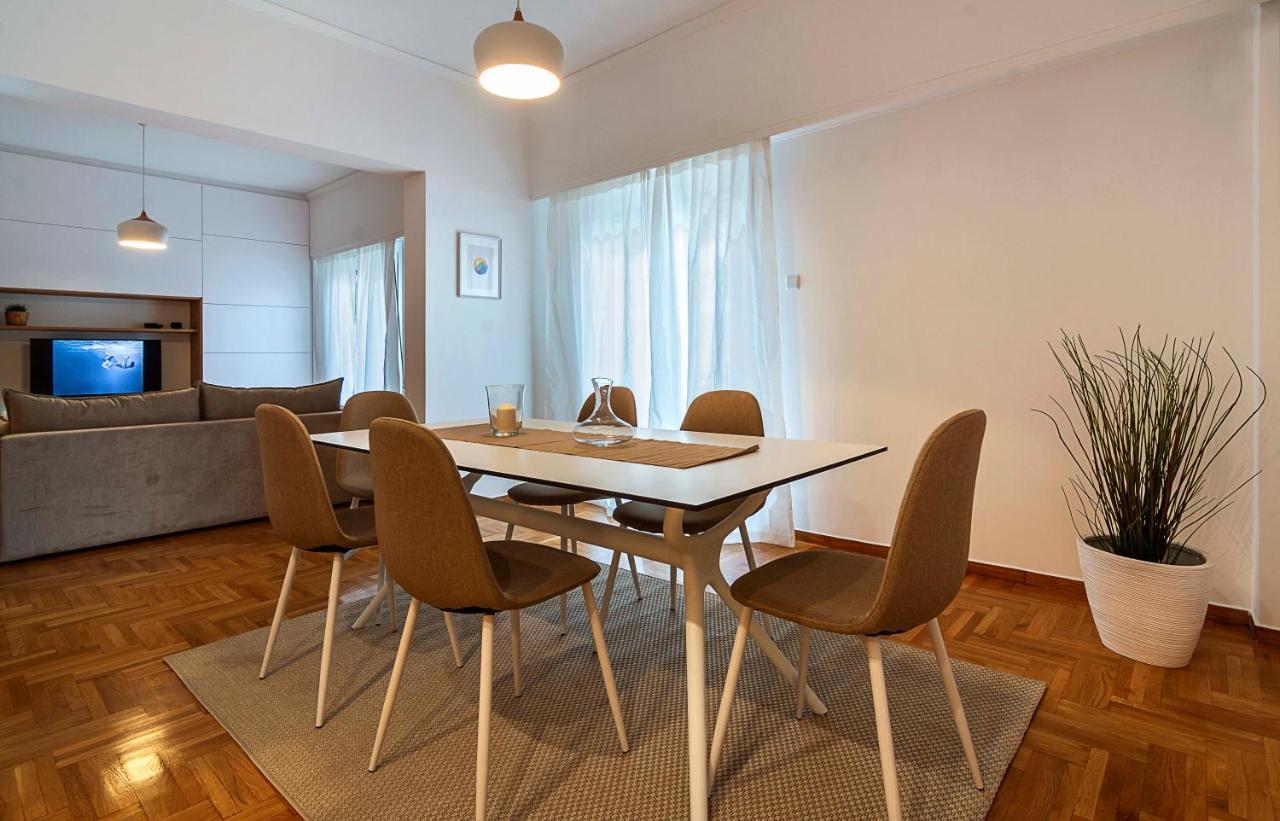 Elegant, Spacious & Minimalist Aptm W/Balcony Apartment Athena Bagian luar foto